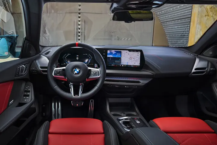 BMW 216 Gran Coupé — תא הנוסעים