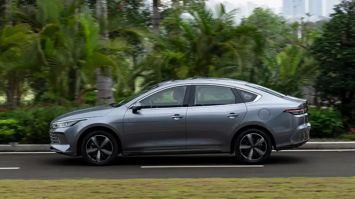 BYD Seal 5 DM-i — מבט חיצוני