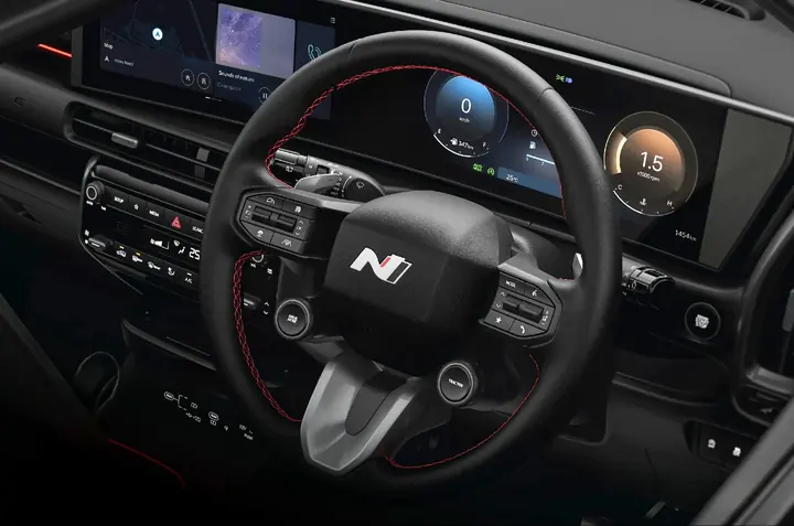 Hyundai Venue — תא הנוסעים